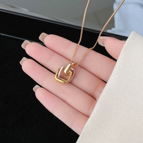 Square Three-color Ring Necklace Interlocking Clavicle Chain (ROSE GOLD)